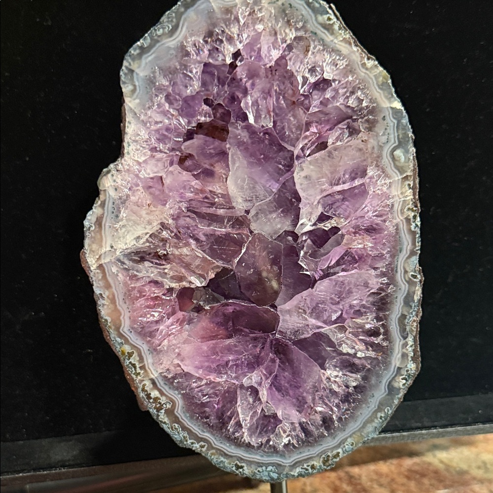 Stunning Purple Amythest Geode Slice - Picture 16 of 16